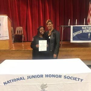 Meet your Posher, Mimi